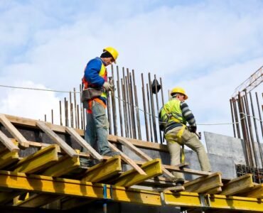 workers-examining-work_1122-970